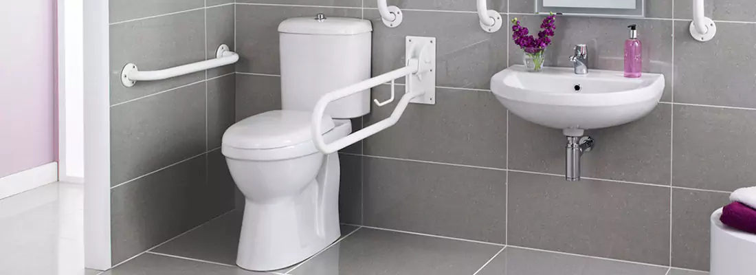 Modern Handicap Bathroom Solutions with Safety Features in Oak Ridge, FL
